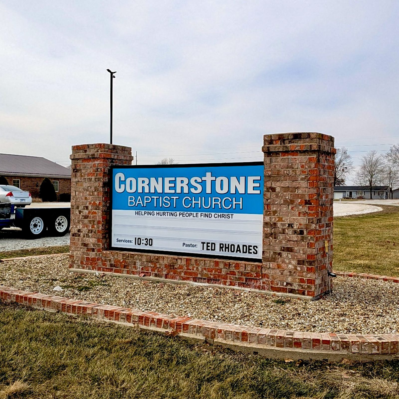 Neighborhood & Business Entrance Signs