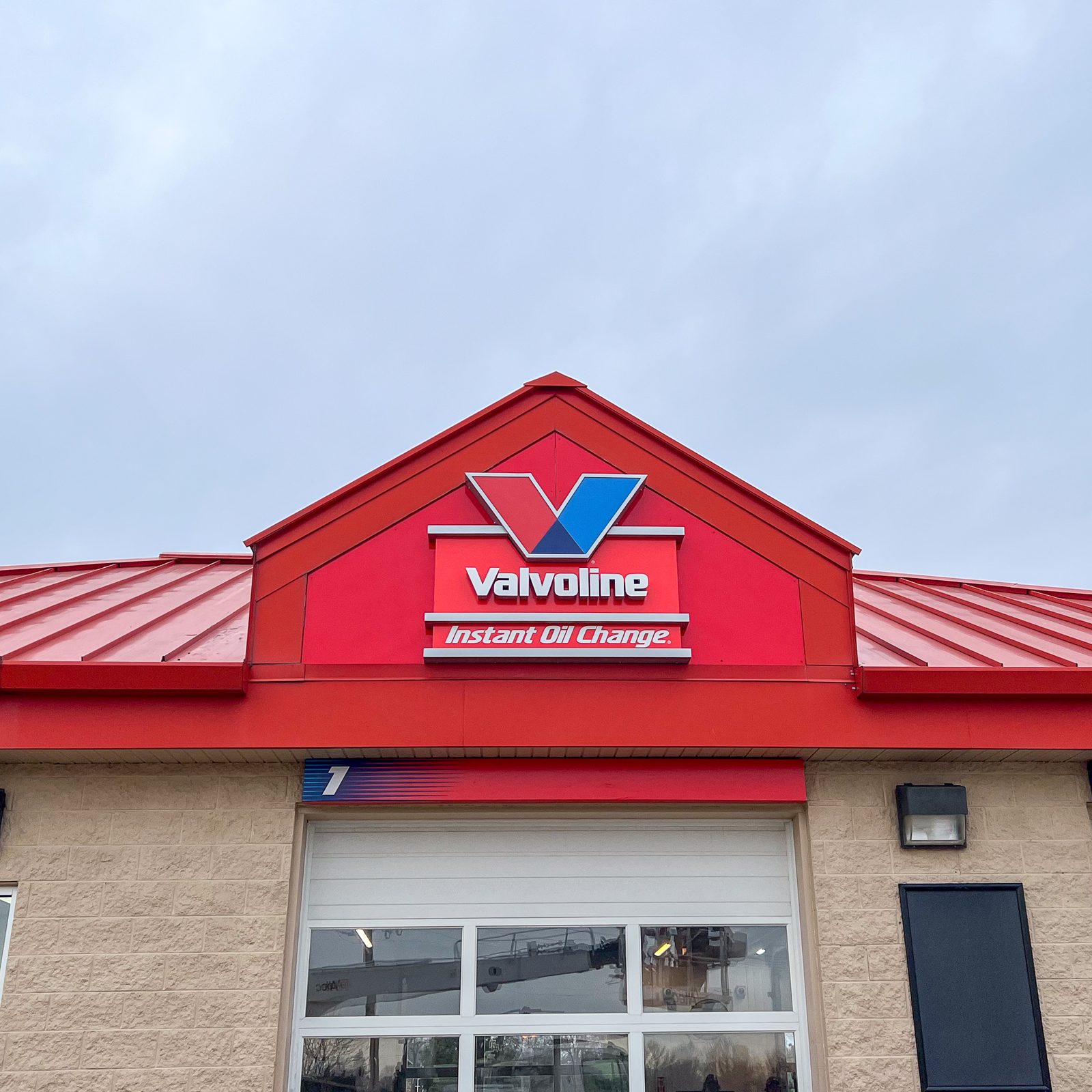 Rebrands & Sign Refacing