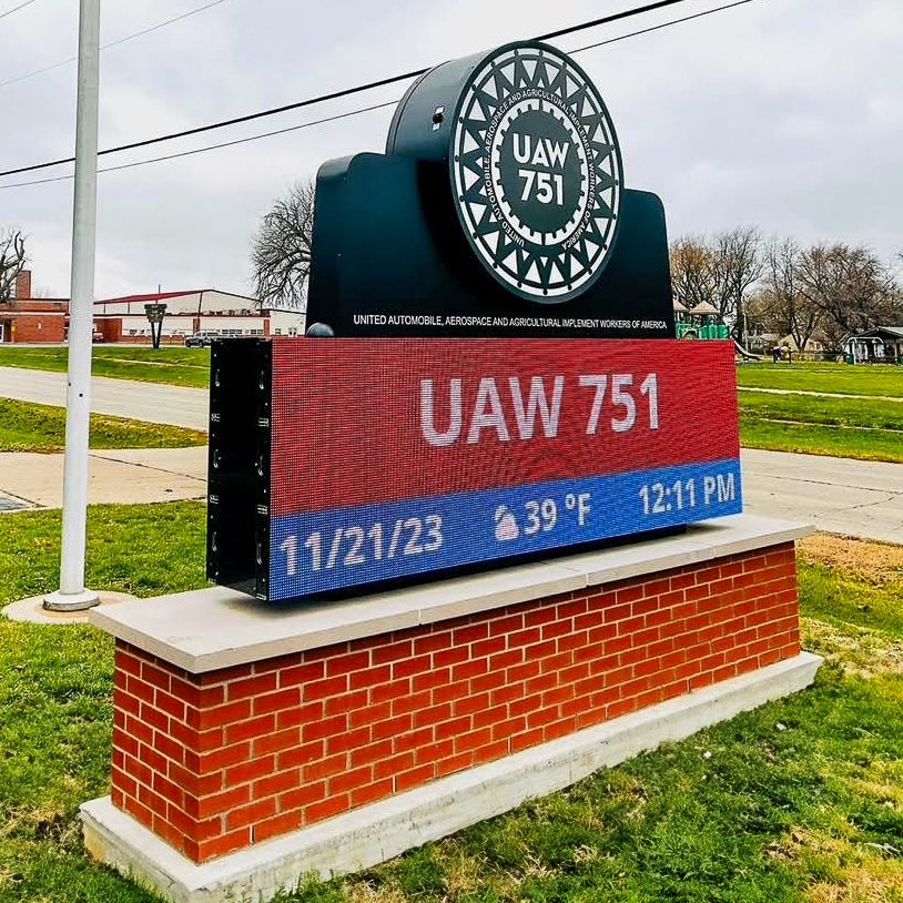 Outdoor LED Signs for Business