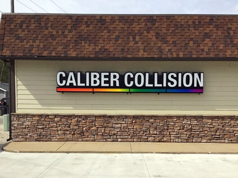 Channel letter sign for Caliber Collision in Charleston, IL