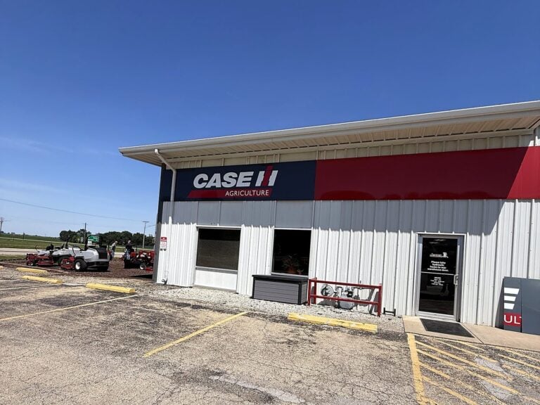 Channel letter sign for Case IH Agriculture in Taylorville, IL