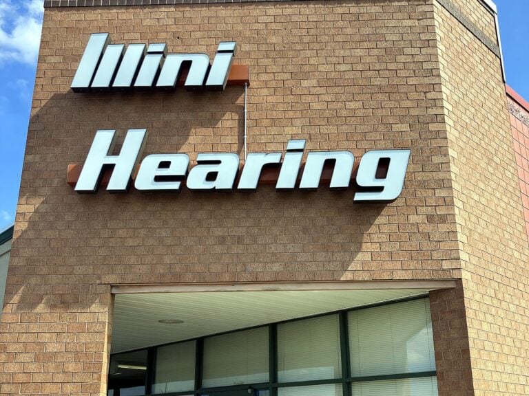 Channel letter sign for Illini Hearing in Champaign, IL