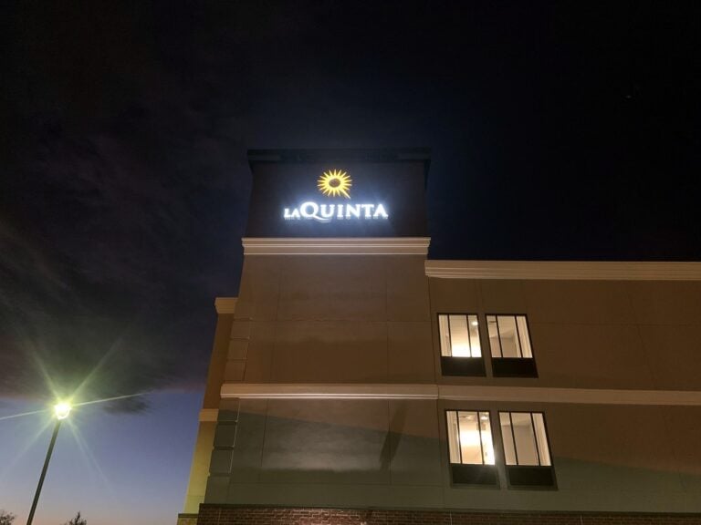 Channel letter sign for La Quinta in Springfield, MO, illuminated at night