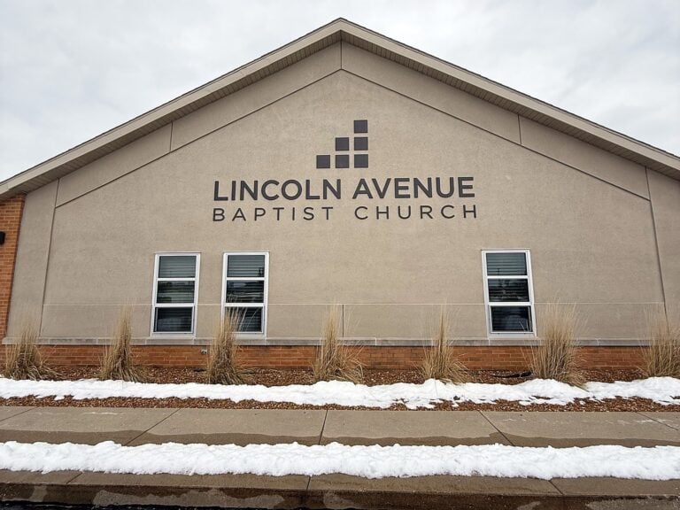 Channel letter sign for Lincoln Avenue Baptist Church in Jacksonville, IL