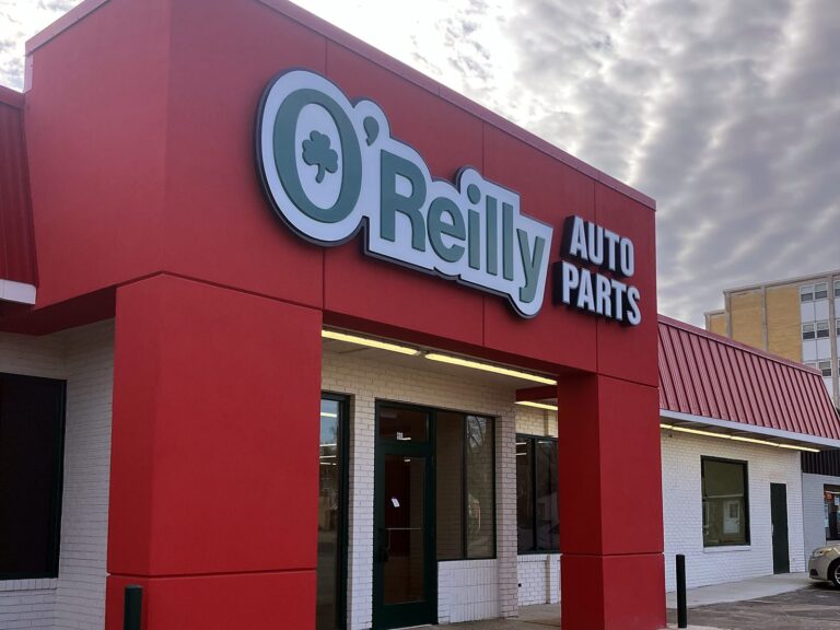Channel letter sign for O'Reilly Auto Parts in Petersburg, IL