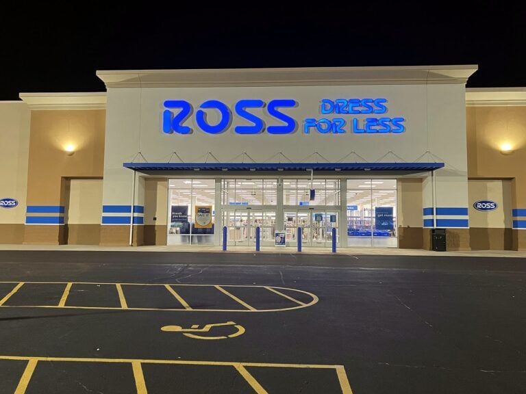 Channel letter sign for Ross Dress for Less in Pekin, IL – view 2