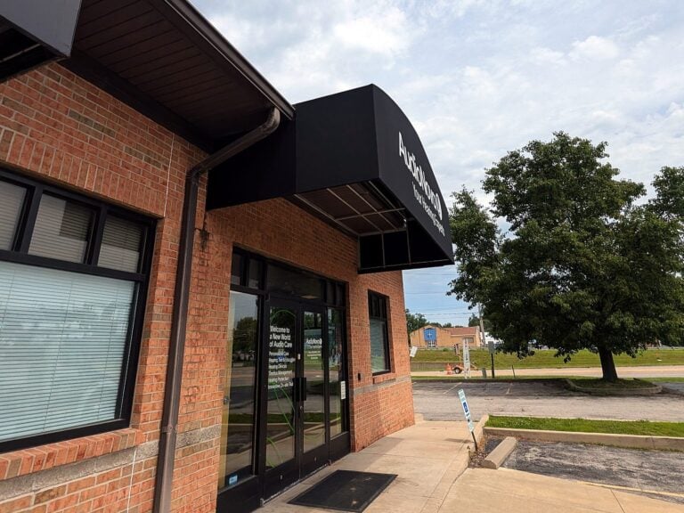 Commercial awning for AudioNova in Alton, IL – view 2