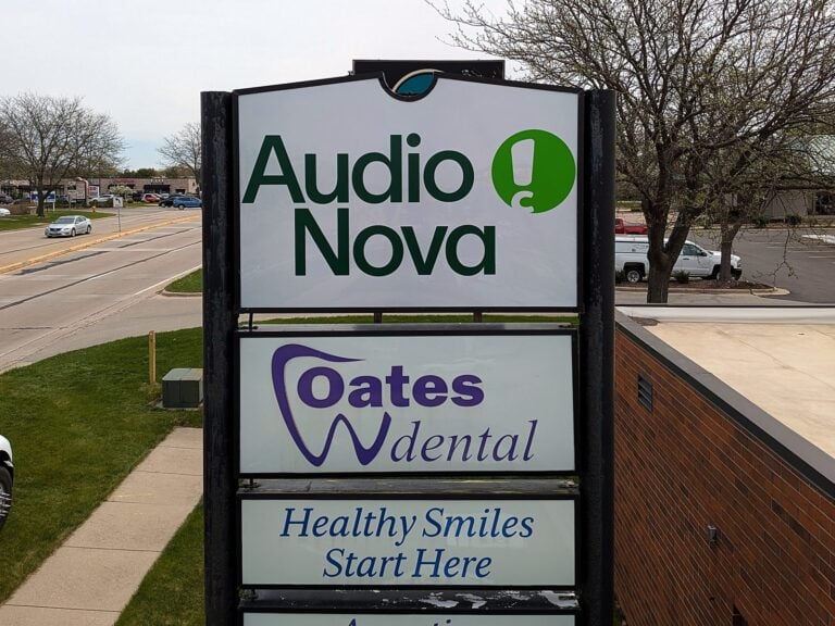 Pylon sign for Audio Nova / Oates Dental in Rockford, IL