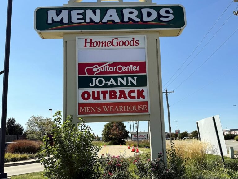 Pylon sign for Menards in Champaign, IL